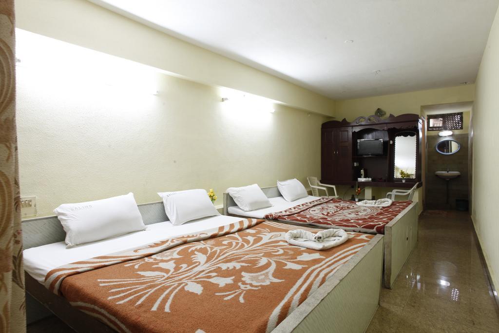Hotel Saliha International Kodaikanal Zewnętrze zdjęcie